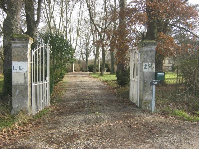 Fleurance Petit Chateau Le Piot Bed & Breakfast エクステリア 写真